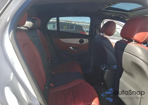 2022 Mercedes-Benz Glc Coupe 300 4Matic z USA, uszkodzony, nr VIN W1N0J8EB1NG036647